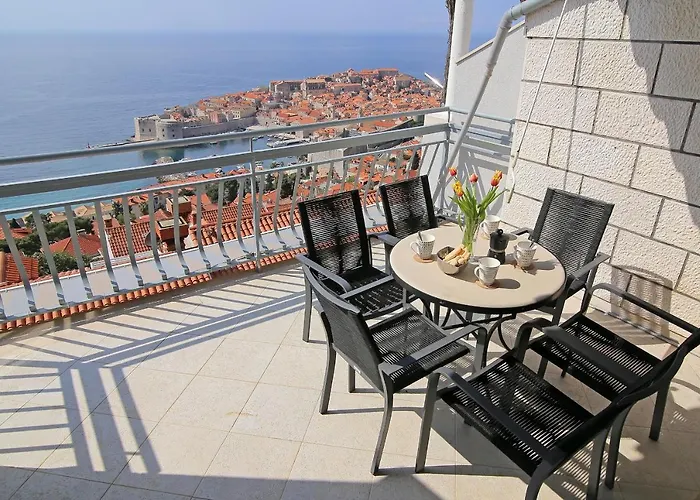 Spacious 2 Bedroom Apt Luxeview- Oldtownview, 10Min To Town